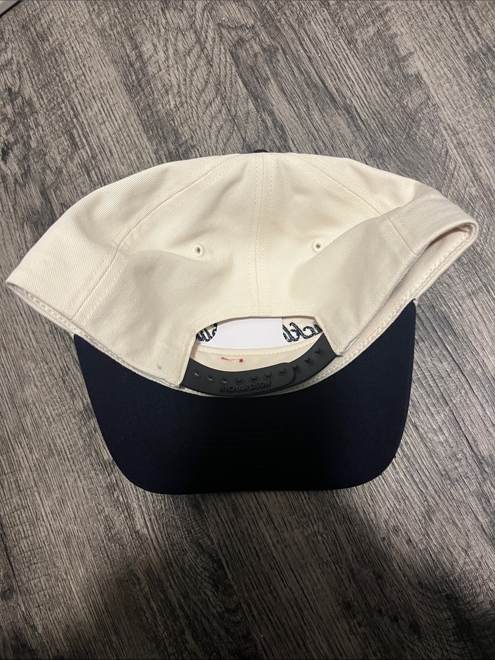 SnapBack - Picture 2 of 4